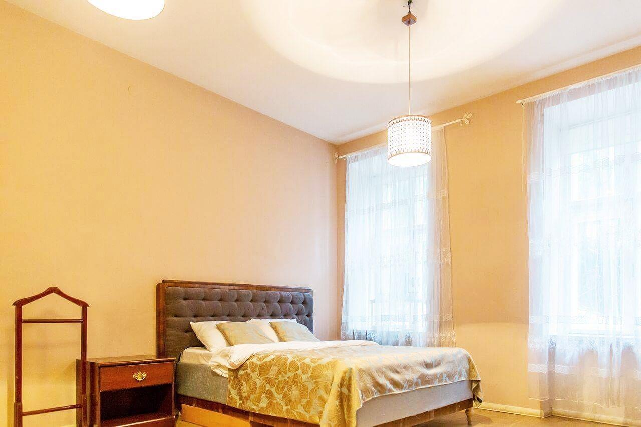 On Hutsulska 24h Electric Apartment